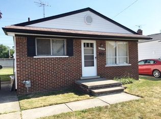 7044 Paige Ave, Warren, MI 48091