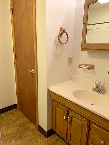 2 bed, $1,145 — Photo 3