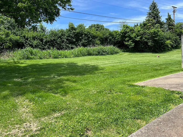 512 Shenandoah Dr — Photo 8