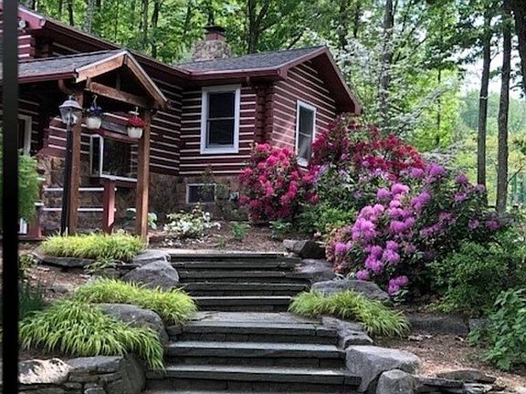 5th image of 420 Three Springs Ln