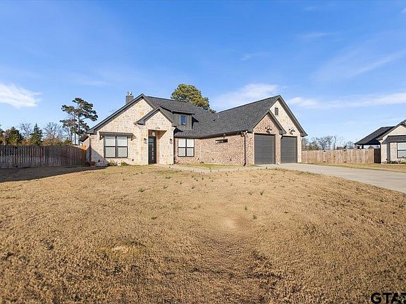 2nd image of 17755 Jayleen Ln