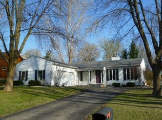 5696 Modernaire St, Fitchburg, WI 53711