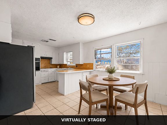 5th image of 1613 43rd St