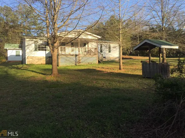 305 Price Rd, Carrollton, GA 30116