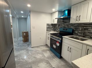 15 Louis St #1, Staten Island, NY 10304