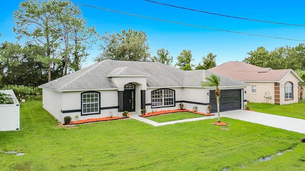 3 bed, 2.0 bath, 1870 sqft, $2,200 — Photo 3