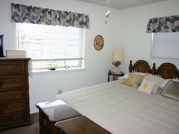 Master bedroom can accommodate king sized furniture.