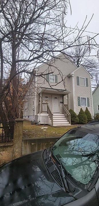 2nd image of 16-18 Cherry St
