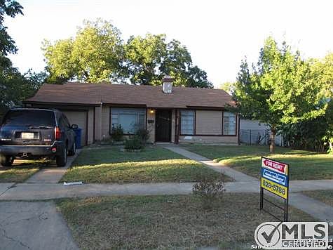 2nd image of 231 Dawnview Ln
