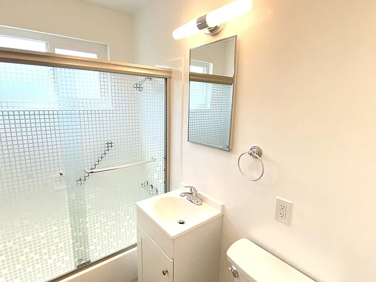 The Alterra: Beautiful One-Bedroom Apartments in the Heart of Downtown Walnut Creek — Photo 11