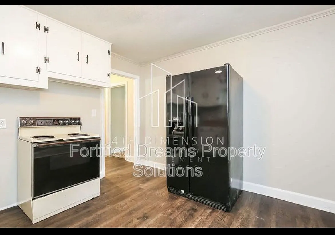 2 bed, 832 sqft, $995 — Photo 4