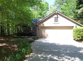 22 Commodore Dr, Salem, SC 29676
