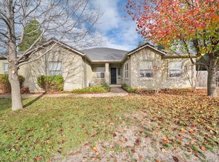 780 Woodacre Dr, Redding, CA 96002
