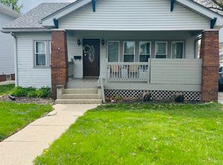 215 S Cornell Cir, Fort Wayne, IN 46807