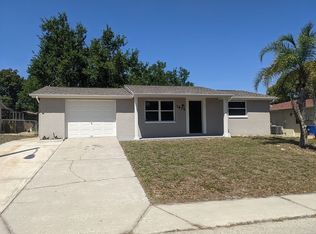 7825 Chalafonte Dr, Port Richey, FL 34668