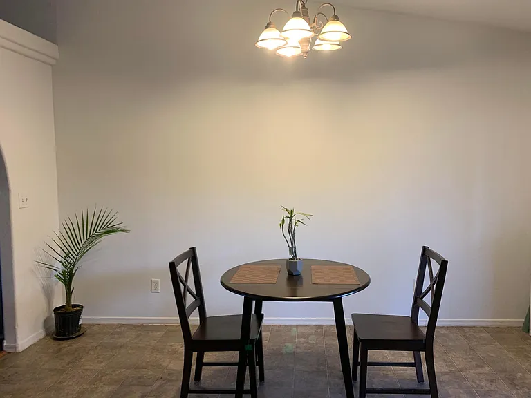 113 Buffalo Dr — Photo 8