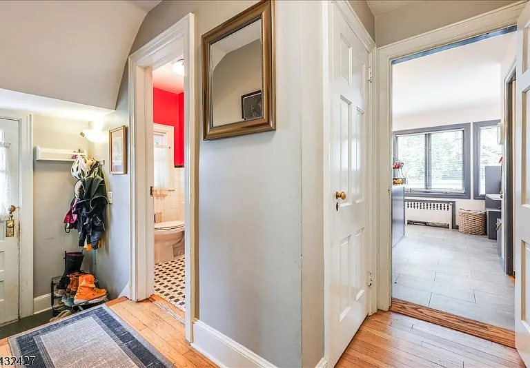 32 Whittier Ter — Photo 12