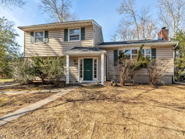 233 Elkwood Ave, New Providence Boro, NJ 07974