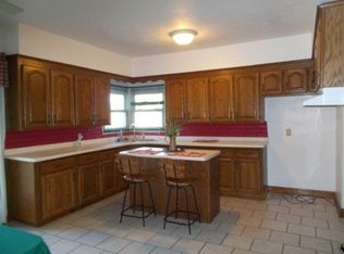 W2913 State Road 54, Seymour, WI 54165