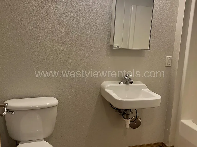 139 Prince Ave #106 — Photo 10