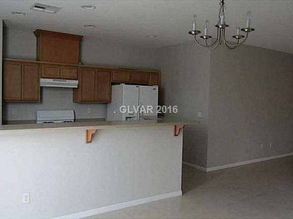 4th image of 9166 Parkstone Ave
