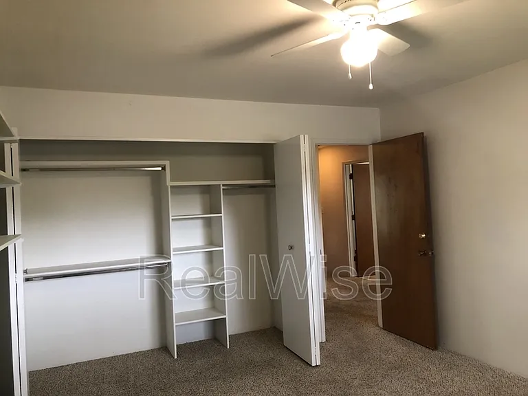 710 NW Midland Ave — Photo 23