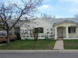 866 Oswego St, Aurora, CO 80010