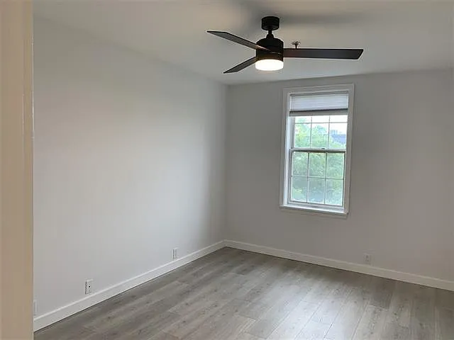 1024 Clinton St #404 — Photo 11