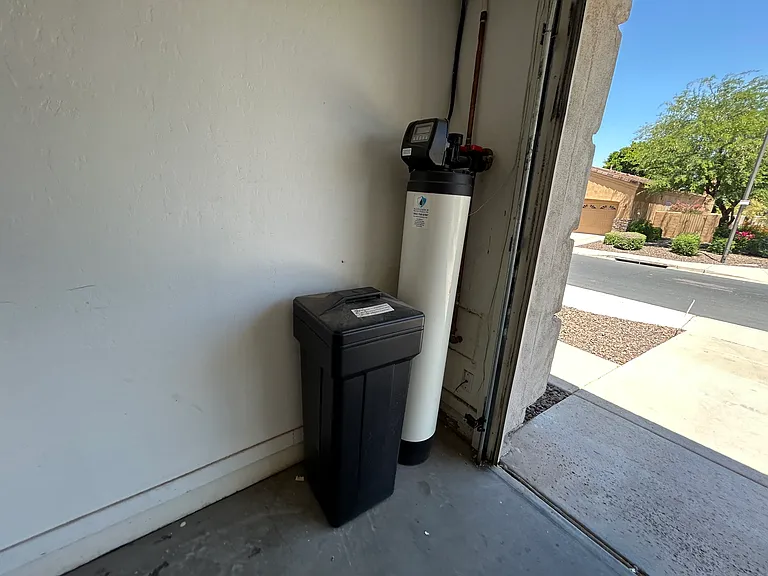 2041 E Fawn Dr — Photo 52