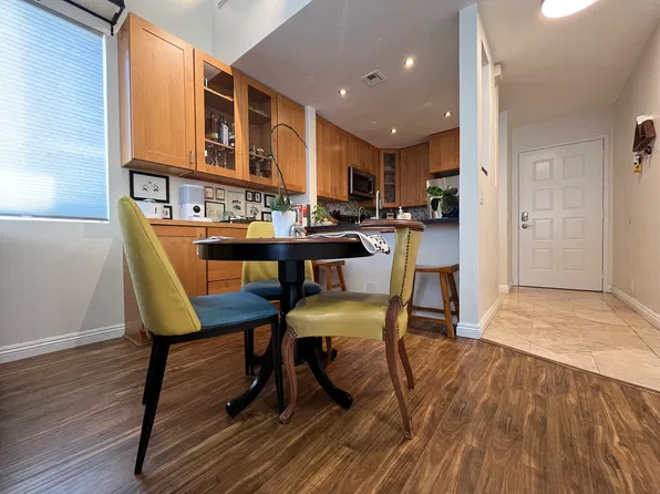 2234 River Run Dr Unit 224, San Diego, CA 92108
