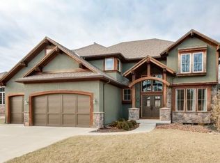 6752 Longview St, Shawnee, KS 66218