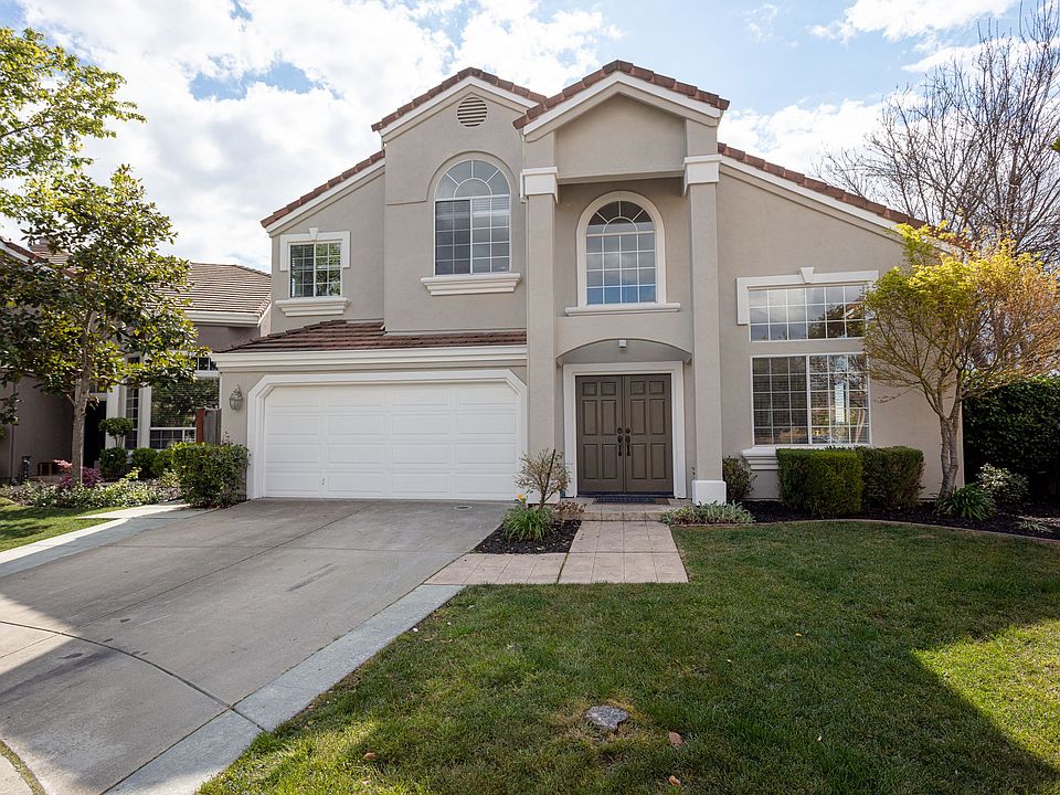 2nd image of 36 Haskins Ranch Cir