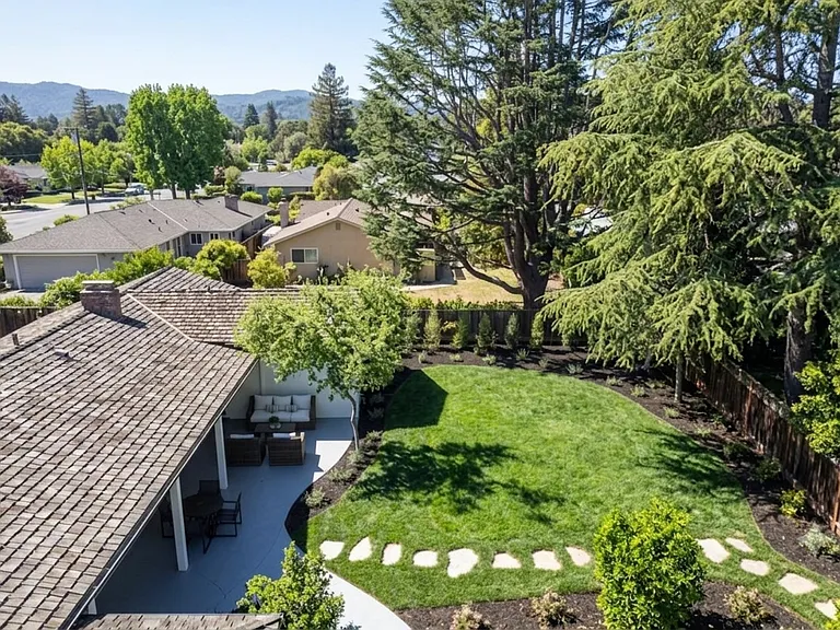 617 Giralda Dr — Photo 12