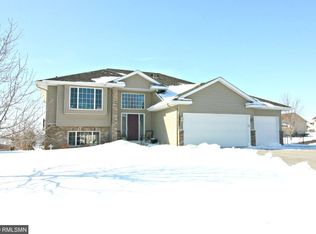 10295 31st Pl NE, Saint Michael, MN 55376