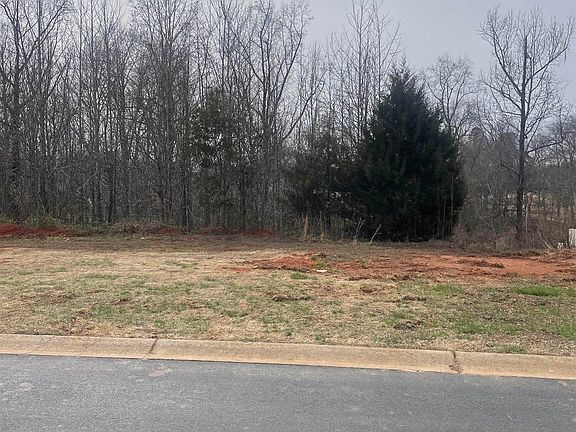 3rd image of 35 Park Vista Way