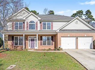 10056 Montrose Dr, Charlotte, NC 28269