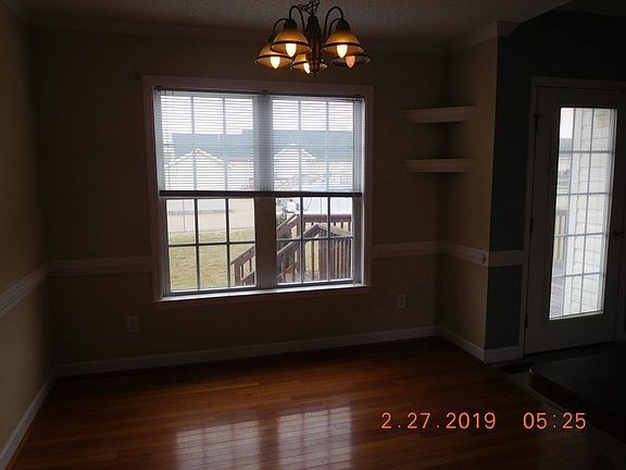 5th image of 128 Heron Dr