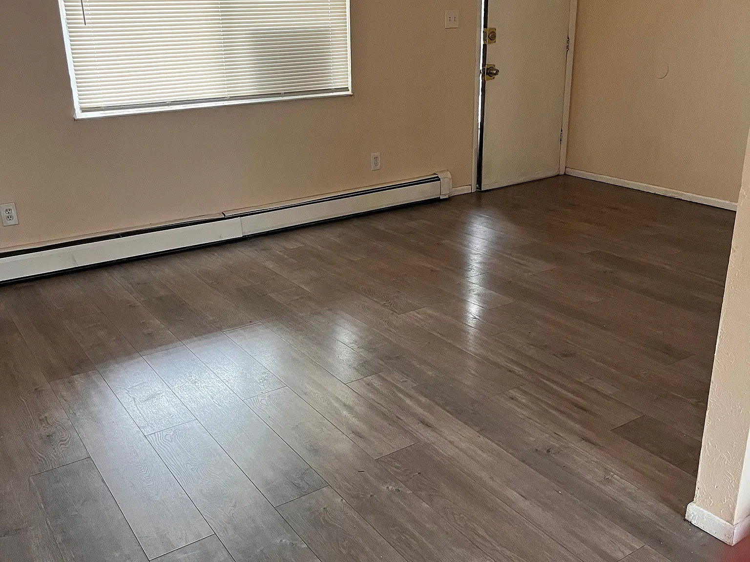 2 bed, 845 sqft, $1,137 — Photo 4