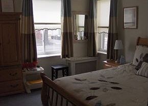 3rd image of 3867 Neptune Ave