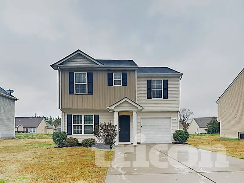 572 Gentle Breeze Lane Rock Hill SC — Photo 2