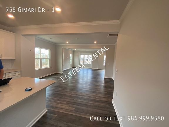 4th image of 755 Gimari Dr #1