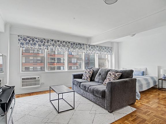 4th image of 333 E 75th St APT 6C