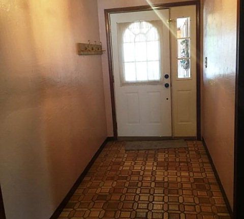 2nd image of 112 Genevieve Dr