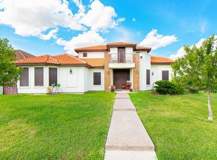 112 Jog Falls Rd, Laredo, TX 78041