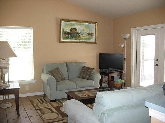 Gorgeous Natural Light!