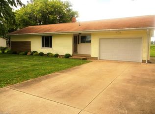 7669 Brookview St, Louisville, OH 44641