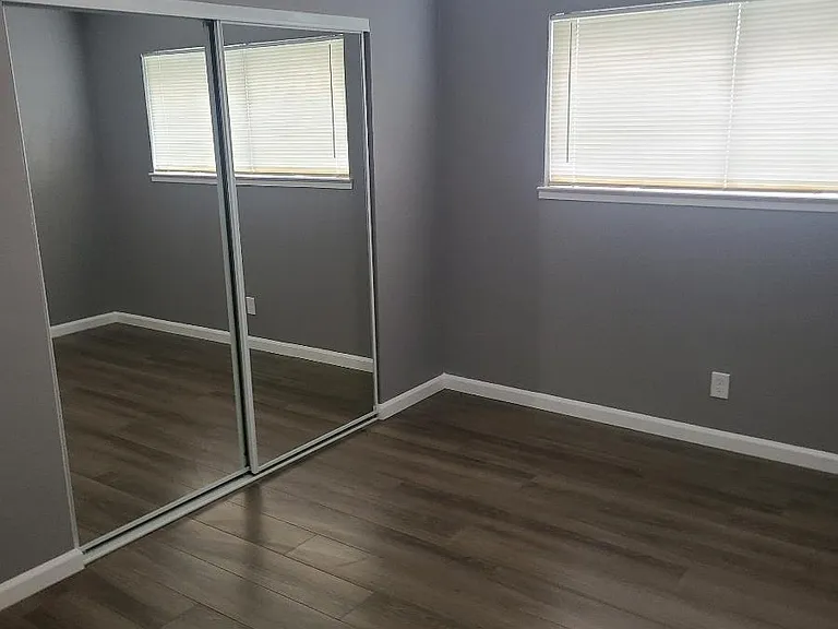 2131 Sacramento St #4 — Photo 15