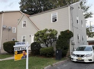 35 7th Ave, Passaic, NJ 07055
