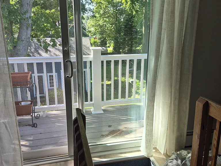 56 Franklin St #2 — Photo 2