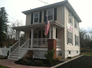 3 Waughaw Rd, Towaco, NJ 07082